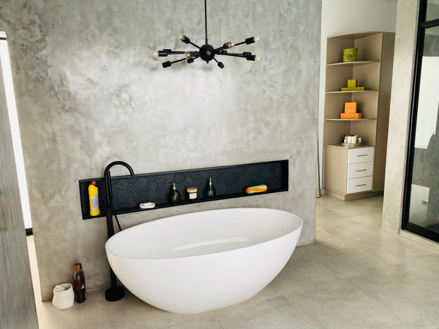 5 Bedroom Property for Sale in Wigwam North West